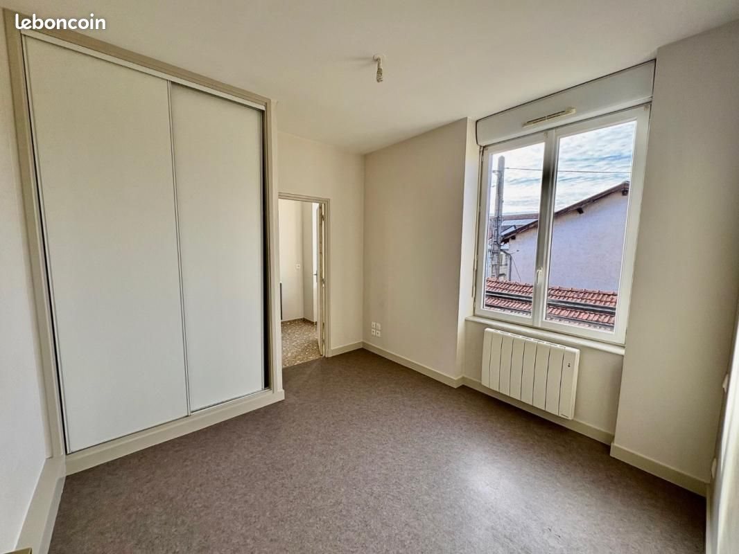 Appartement à louer, 35m², Riorges