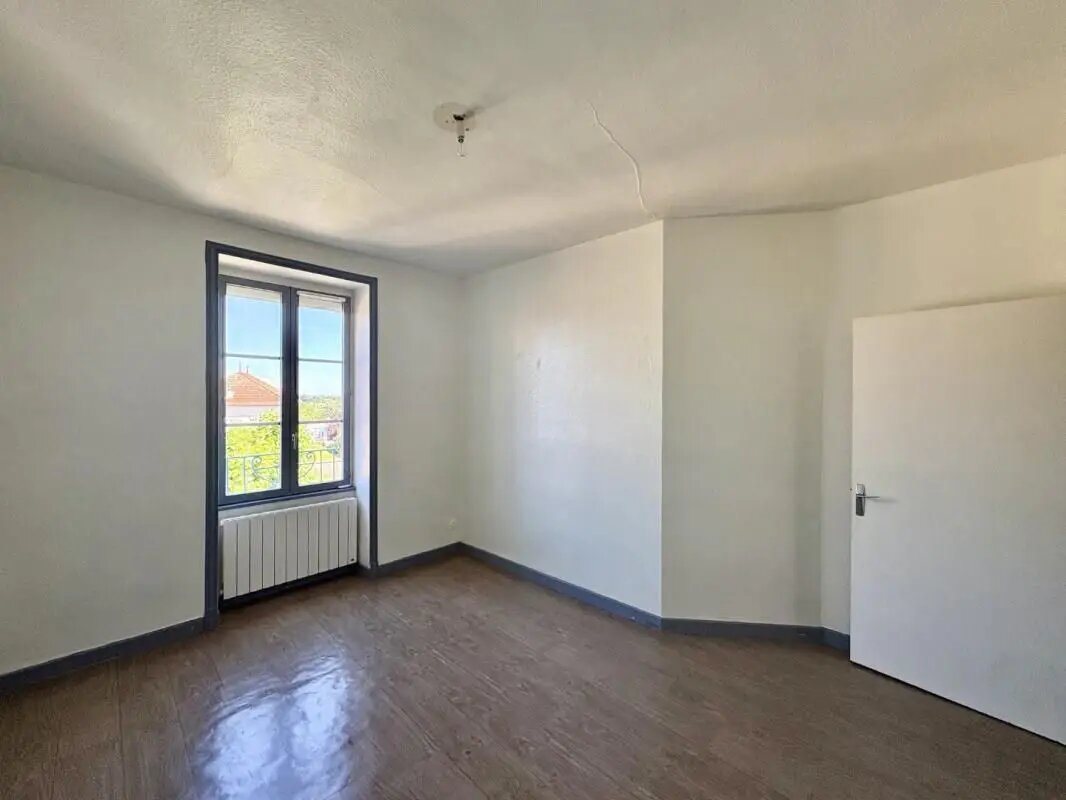 Appartement à louer, 39m², Renaison