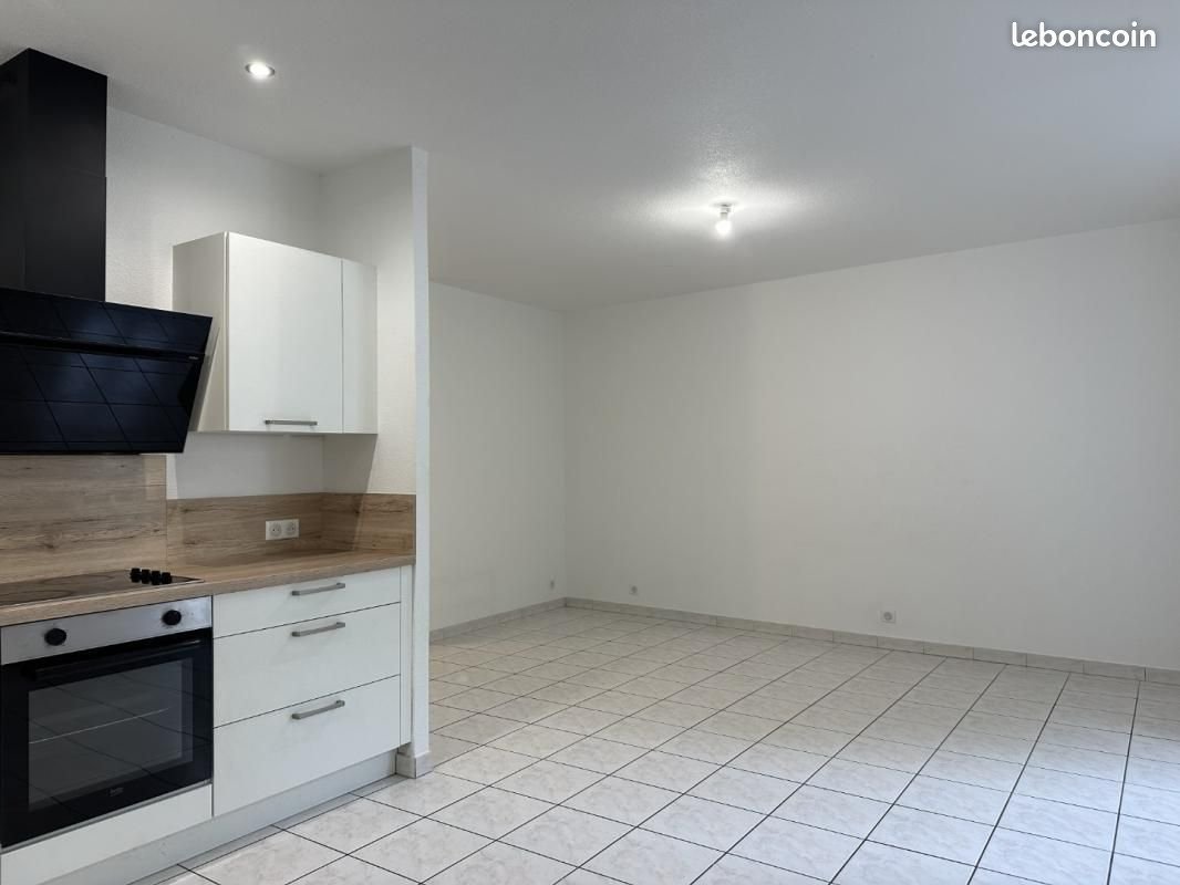 Appartement à louer, 66m², Roanne