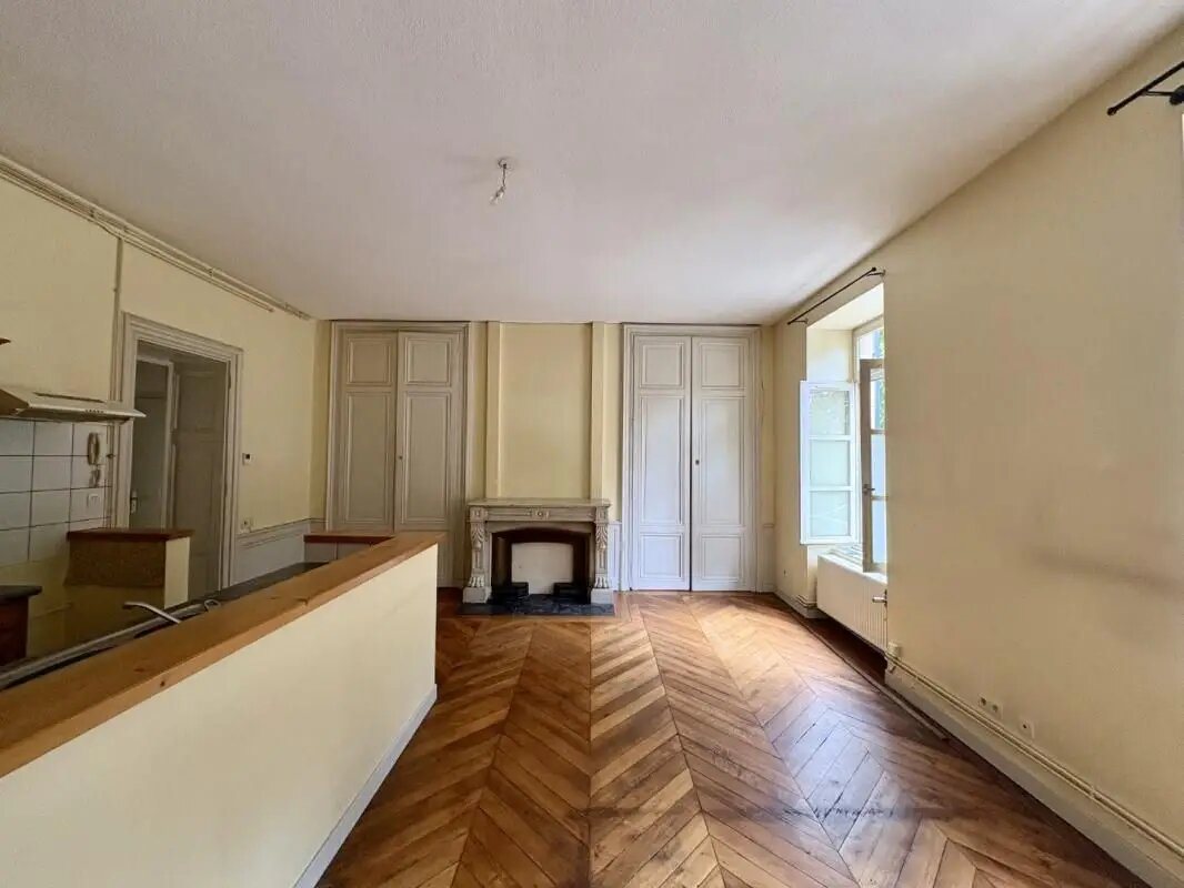 Appartement à louer, 49m², Amplepuis