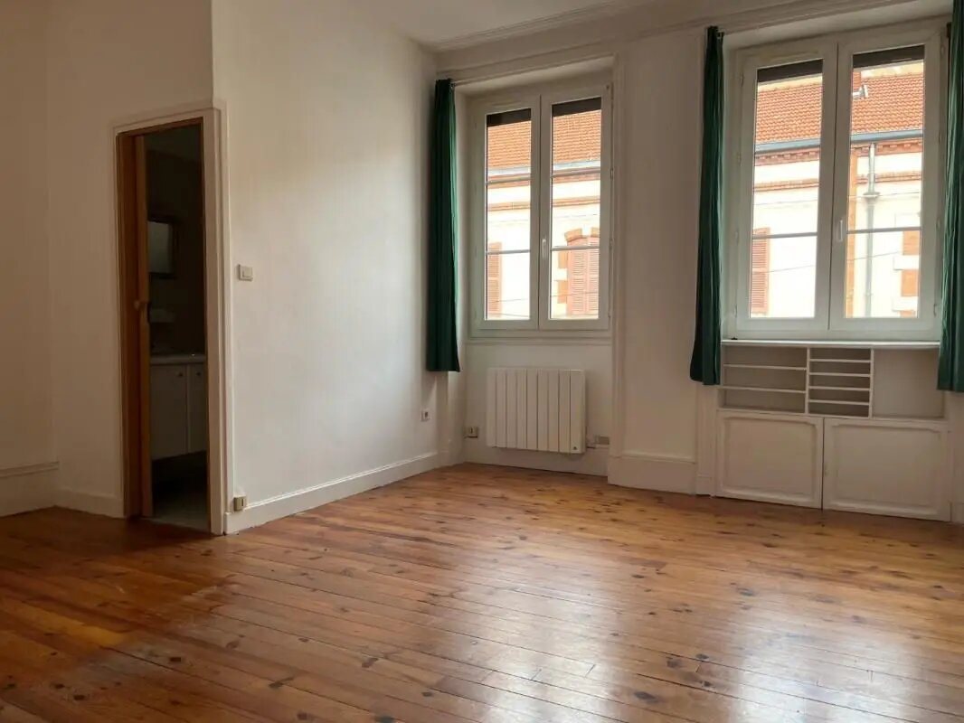 Appartement à louer, 32m², Roanne