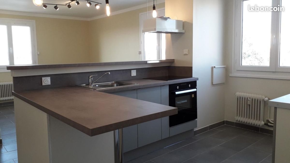 Appartement à louer, 46m², Roanne