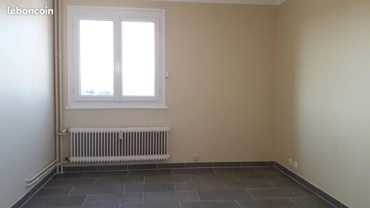 Appartement à louer, 46m², Roanne