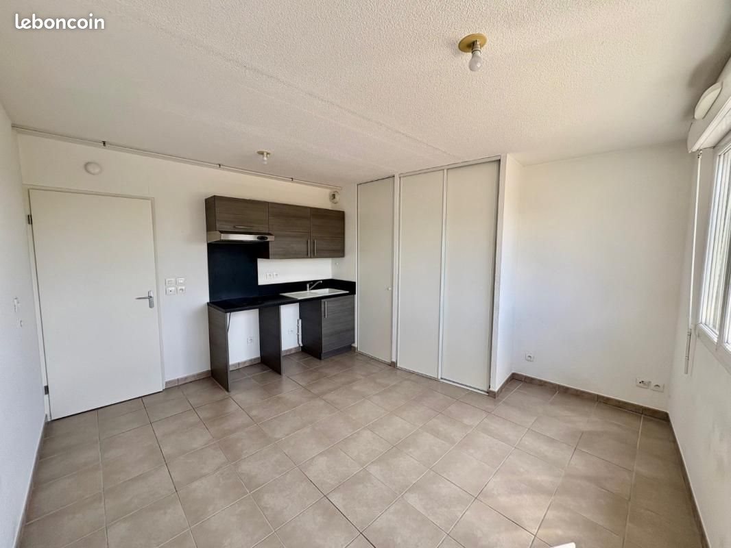 Appartement à louer, 27m², Roanne