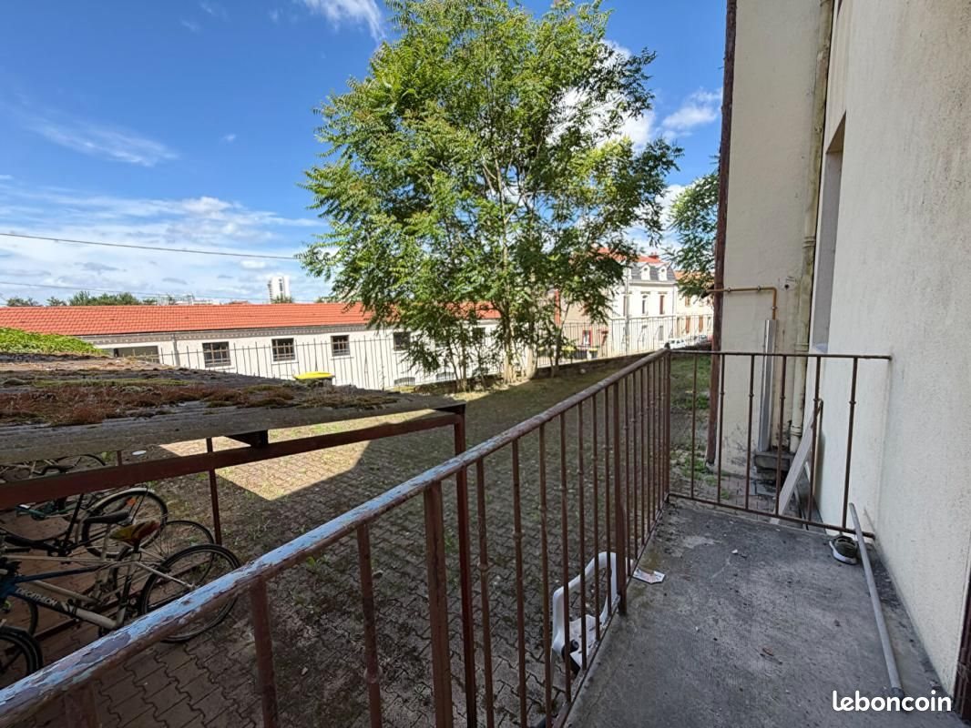 Appartement à vendre, 65m², Roanne