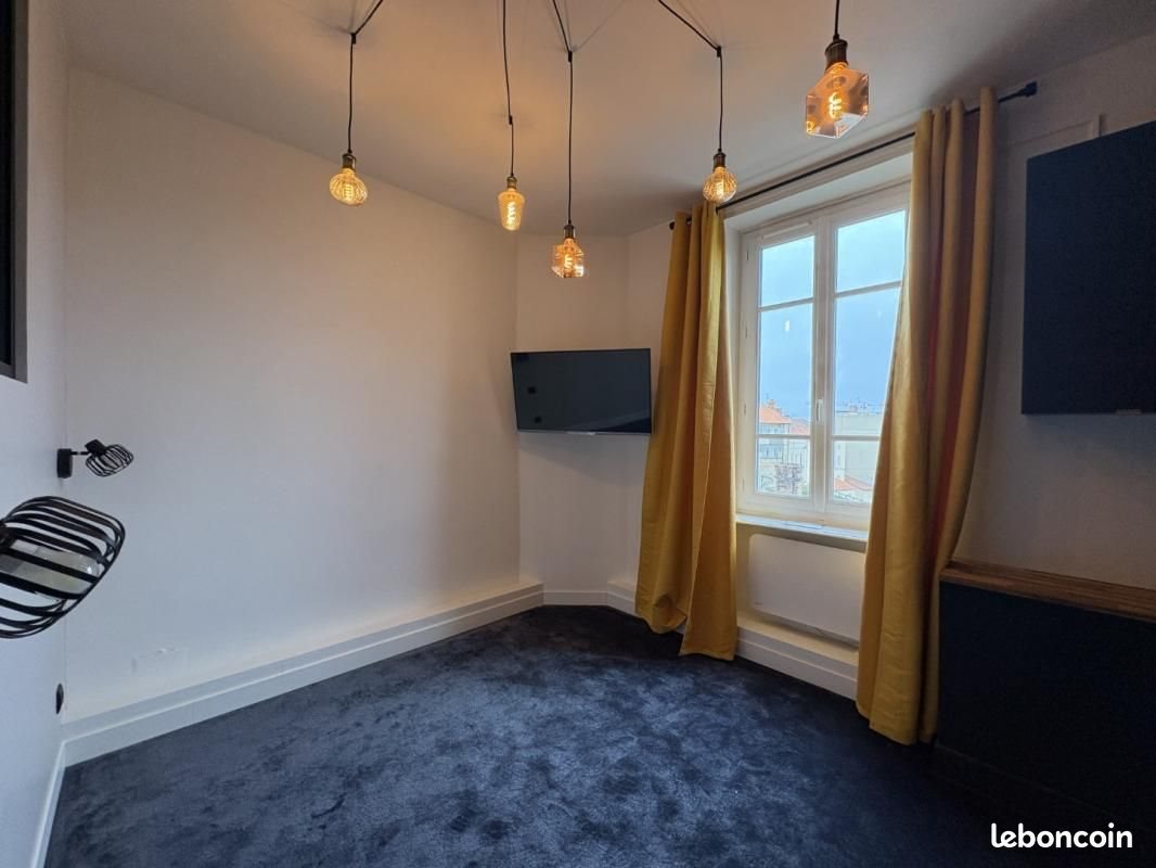 Appartement à louer, 48m², Roanne