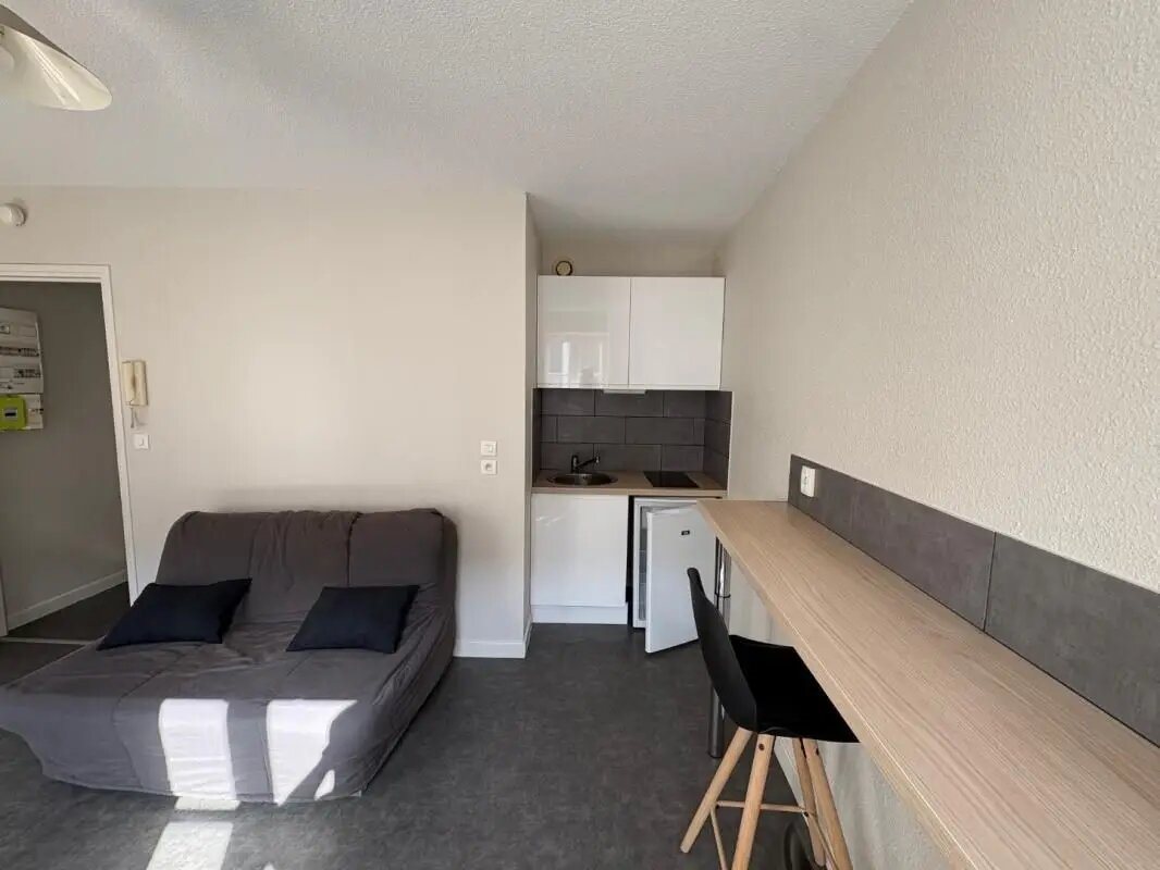 Appartement à louer, 17m², Roanne