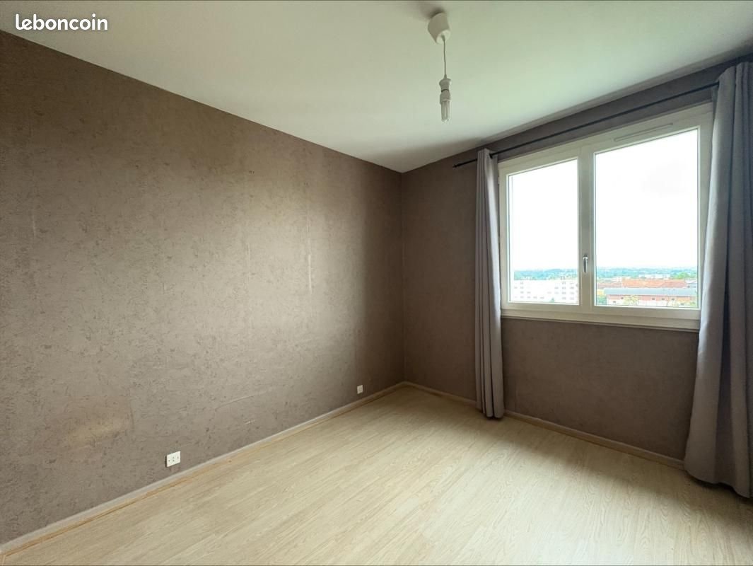 Appartement à louer, 80m², Roanne