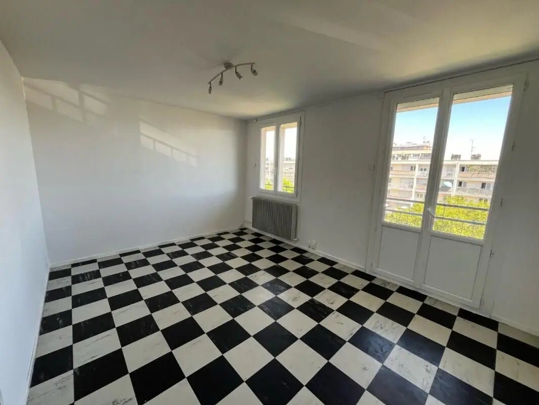 Appartement à louer, 70m², Roanne