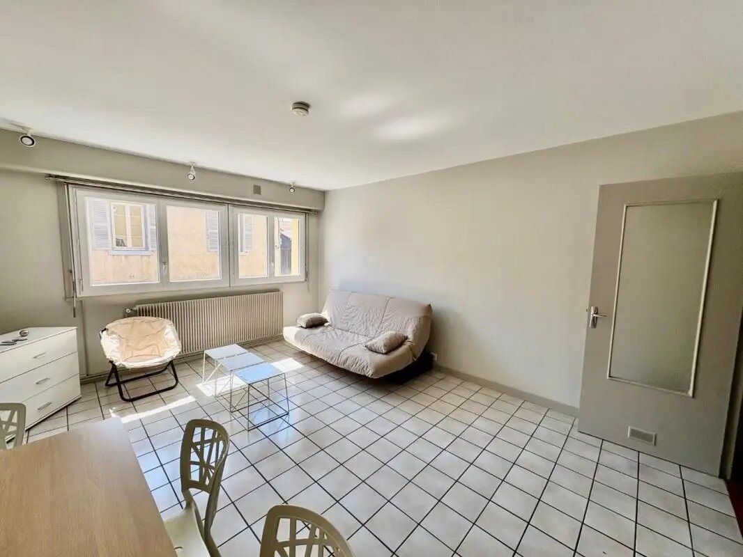 Appartement à louer, 28m², Roanne