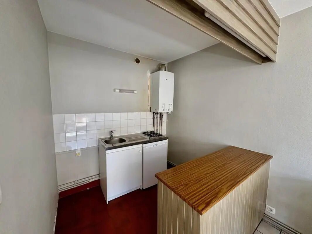 Appartement à louer, 28m², Roanne