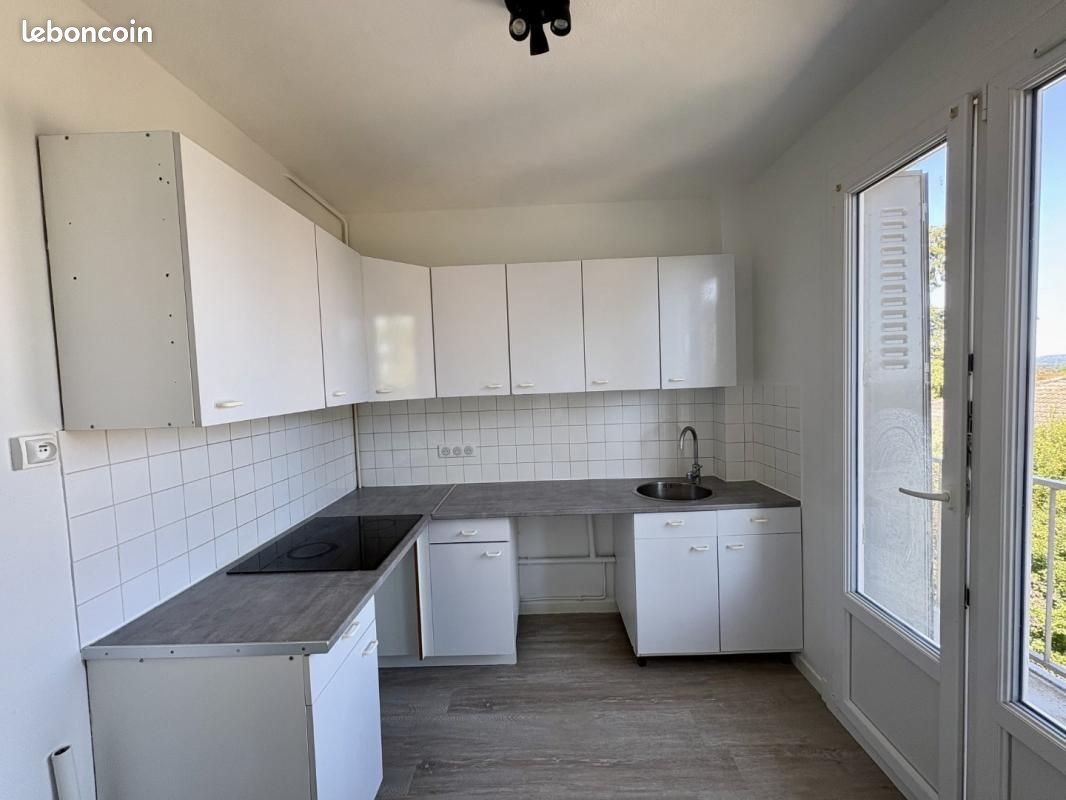 Appartement à louer, 41m², Riorges