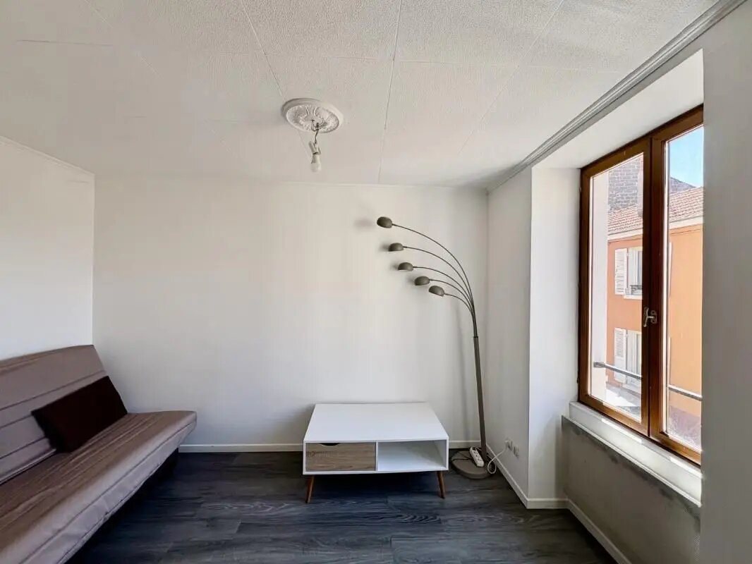 Appartement à louer, 21m², Roanne