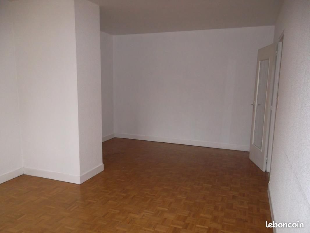Appartement à louer, 62m², Roanne