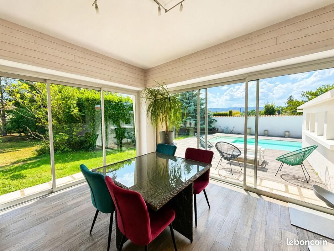Maison à vendre, 179m², Saint-Léger-sur-Roanne