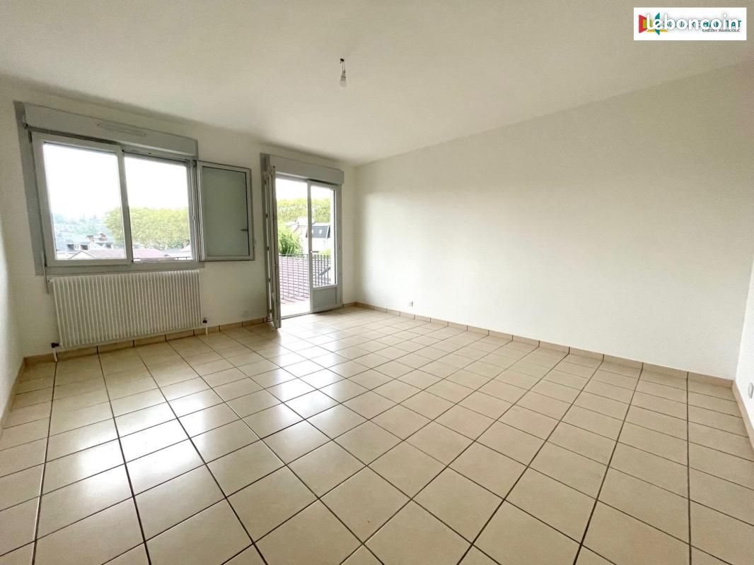 Appartement à louer, 63m², Oloron-Sainte-Marie