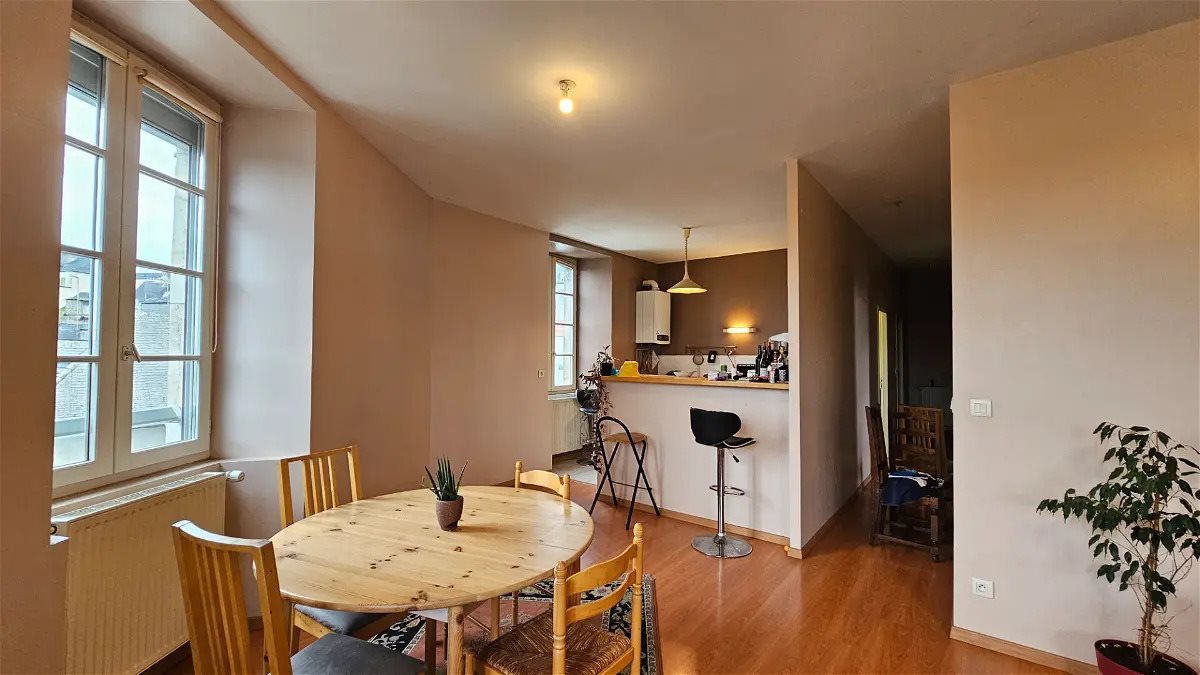 Appartement à vendre, 79m², Oloron-Sainte-Marie