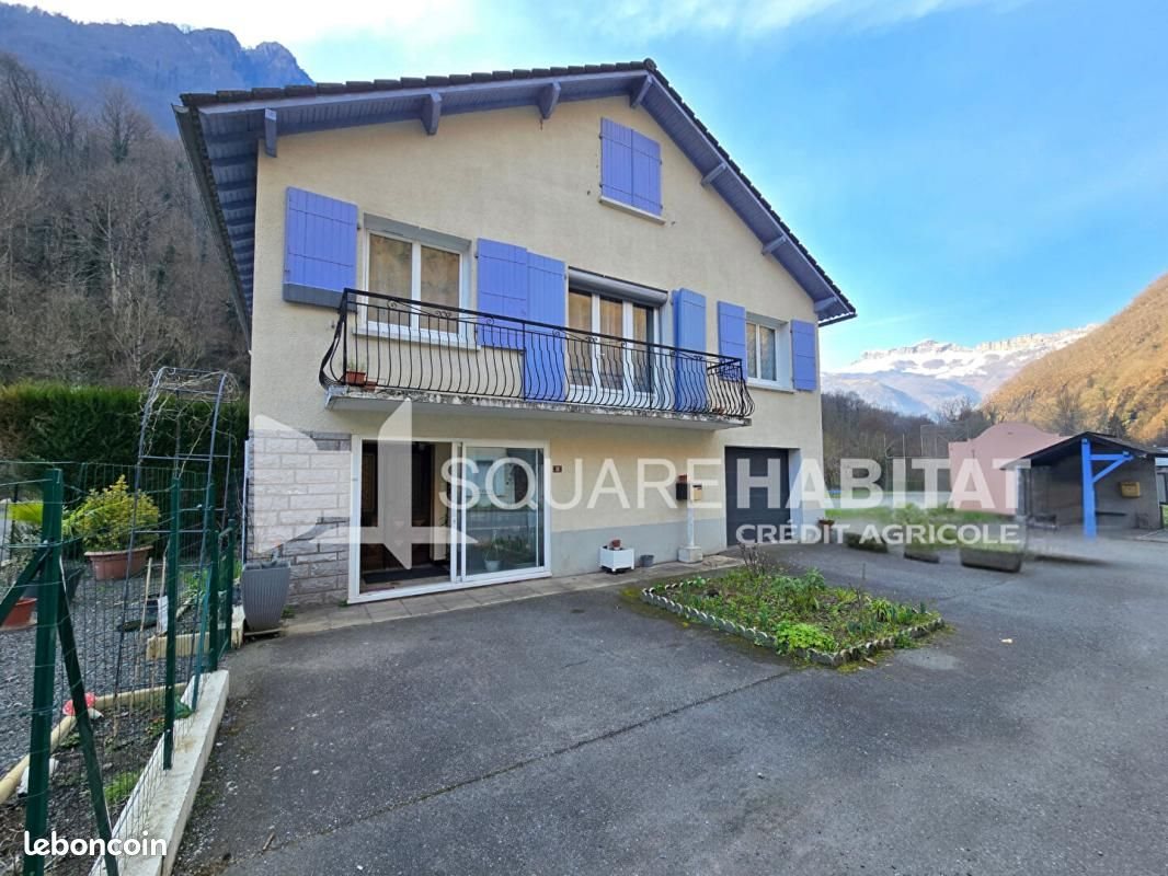 Maison à vendre, 121m², Bedous