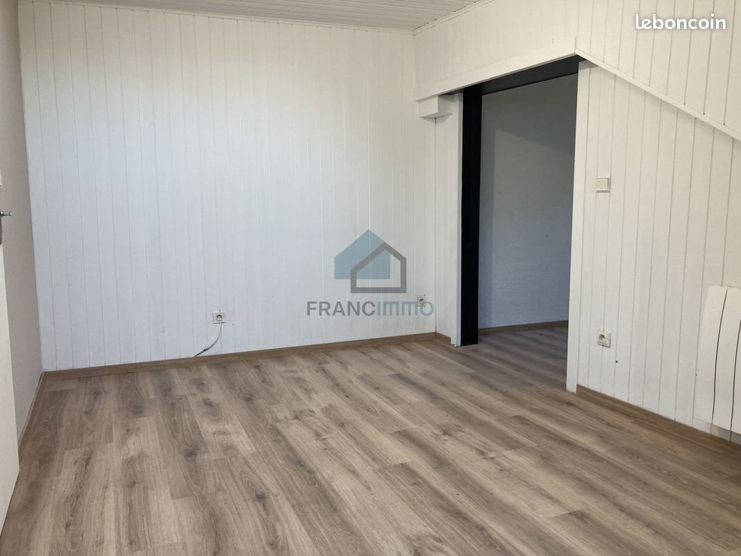 Appartement à louer, 27m², Charquemont
