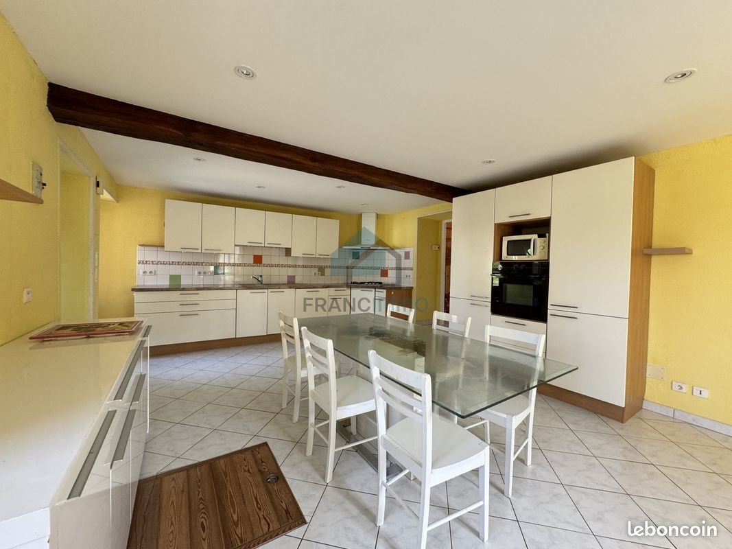 Maison à vendre, 111m², Montécheroux