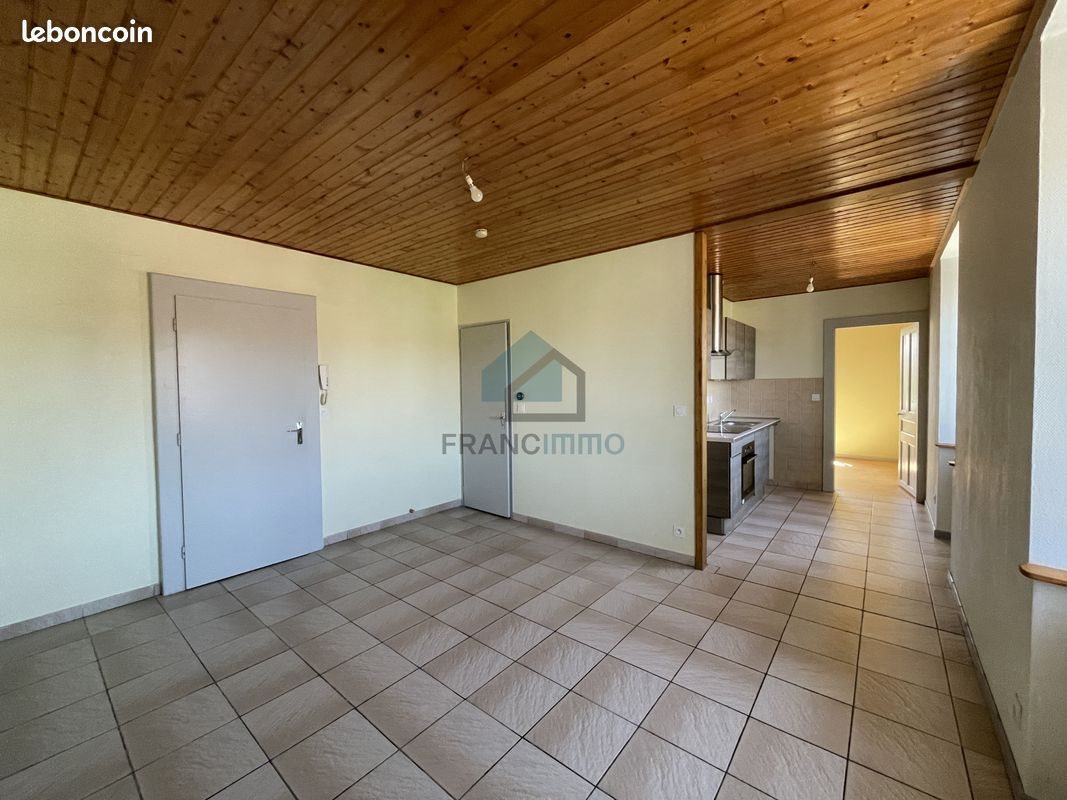 Appartement à louer, 42m², Charquemont