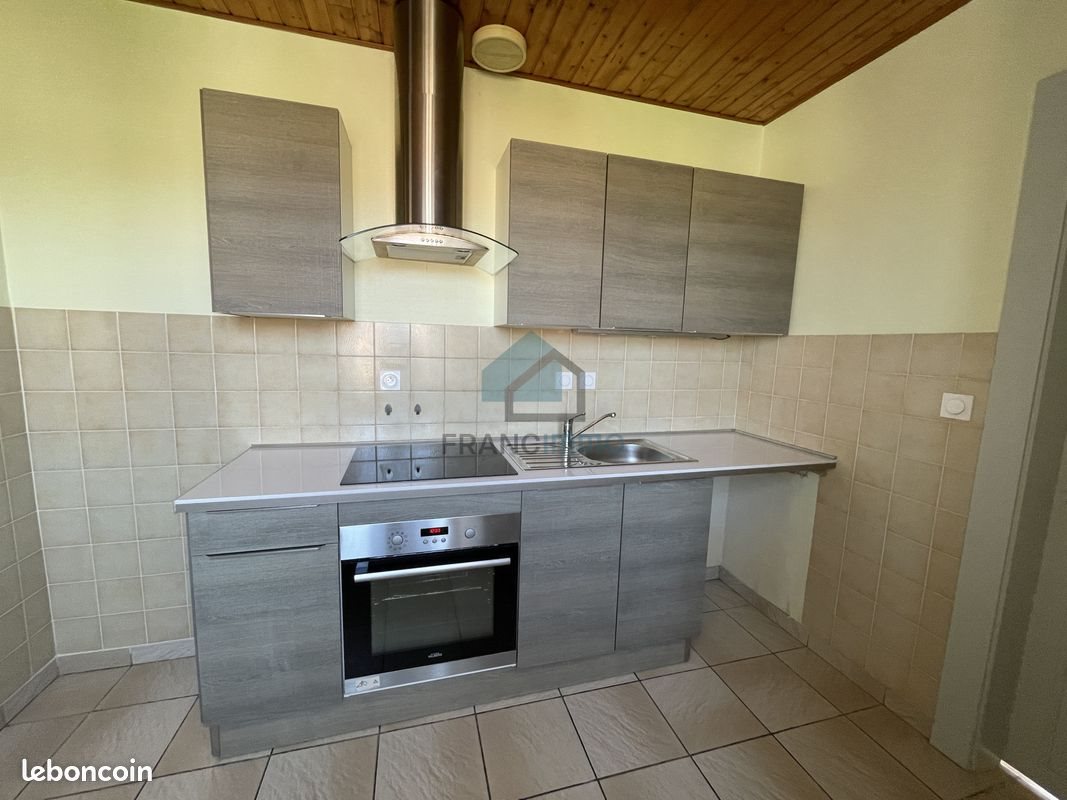 Appartement à louer, 42m², Charquemont