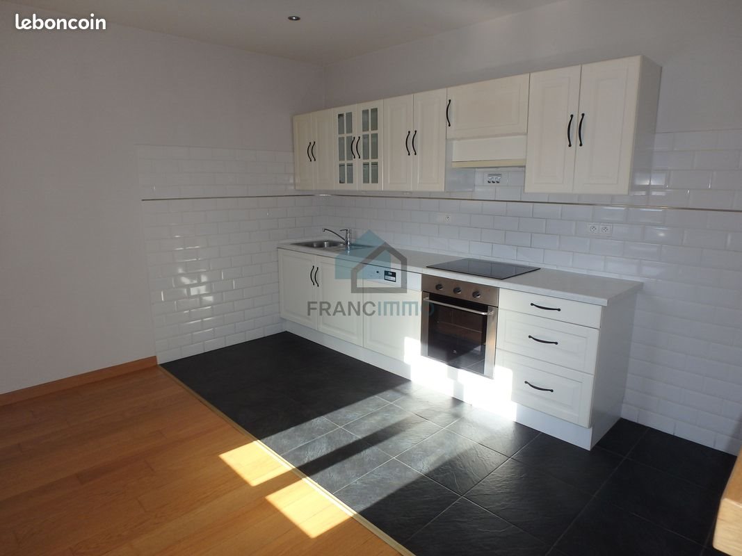 Appartement à louer, 79m², Maîche