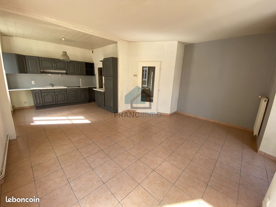 Appartement à louer, 71m², Maîche