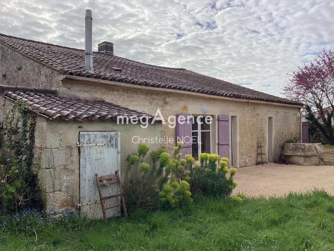 Maison à vendre, 175m², Sainte-Gemme-la-Plaine