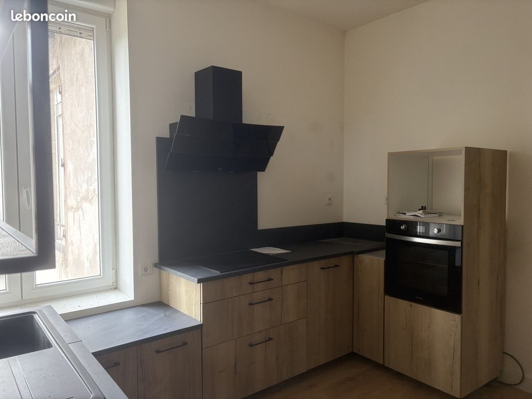 Appartement à vendre, 87m², Pont-Saint-Vincent