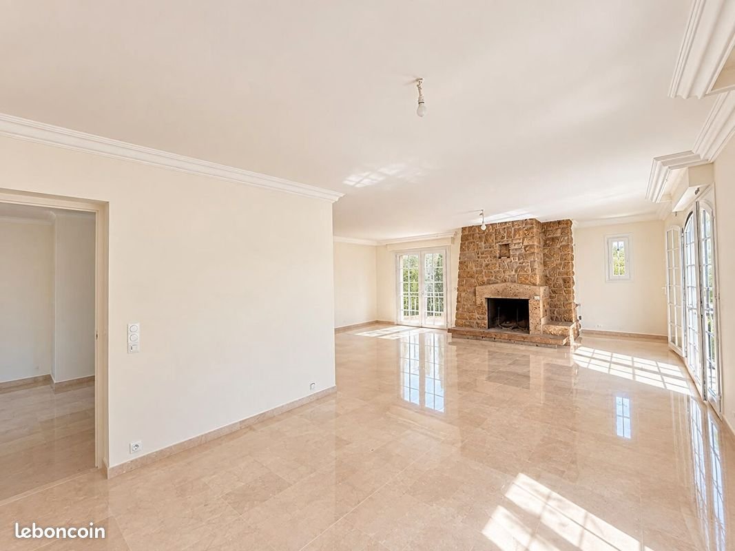 Maison à louer, 231m², Castelnau-le-Lez