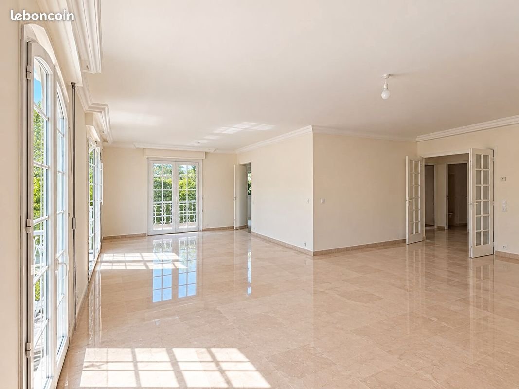Maison à louer, 231m², Castelnau-le-Lez