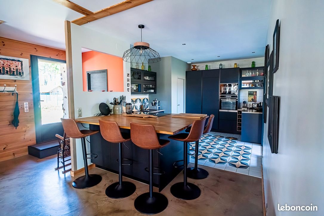 Maison à vendre, 165m², Salles
