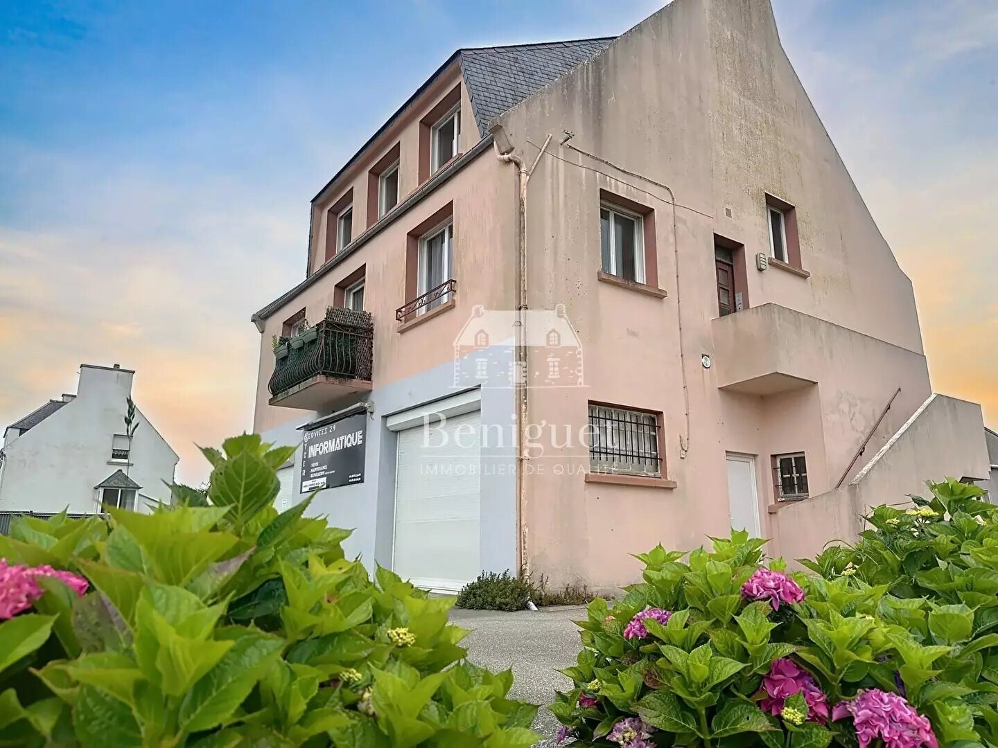 Maison à vendre, 380m², Ploudalmézeau