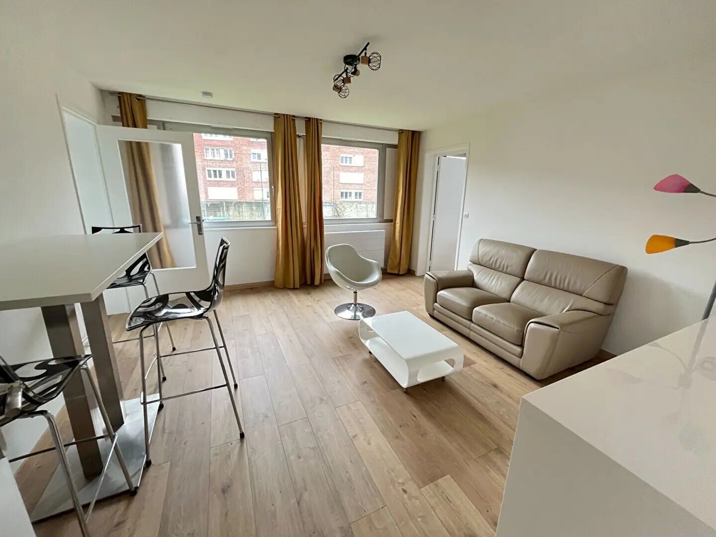 Appartement à louer, 40m², Loos