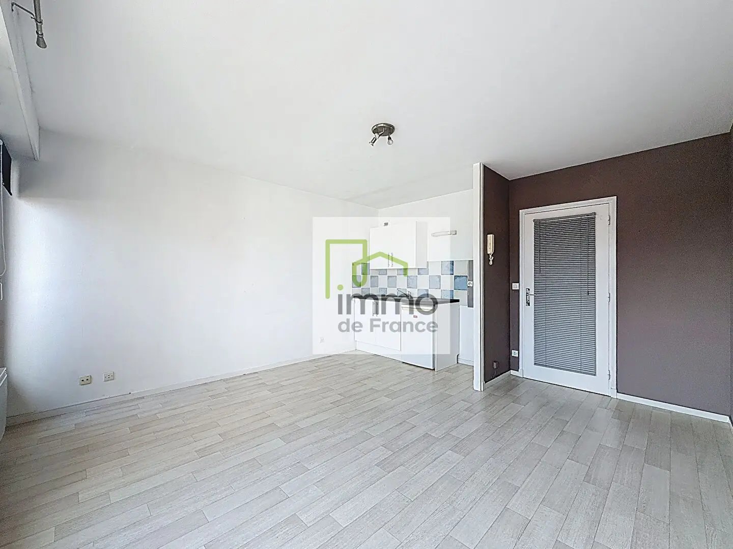 Appartement à louer, 25m², Loos