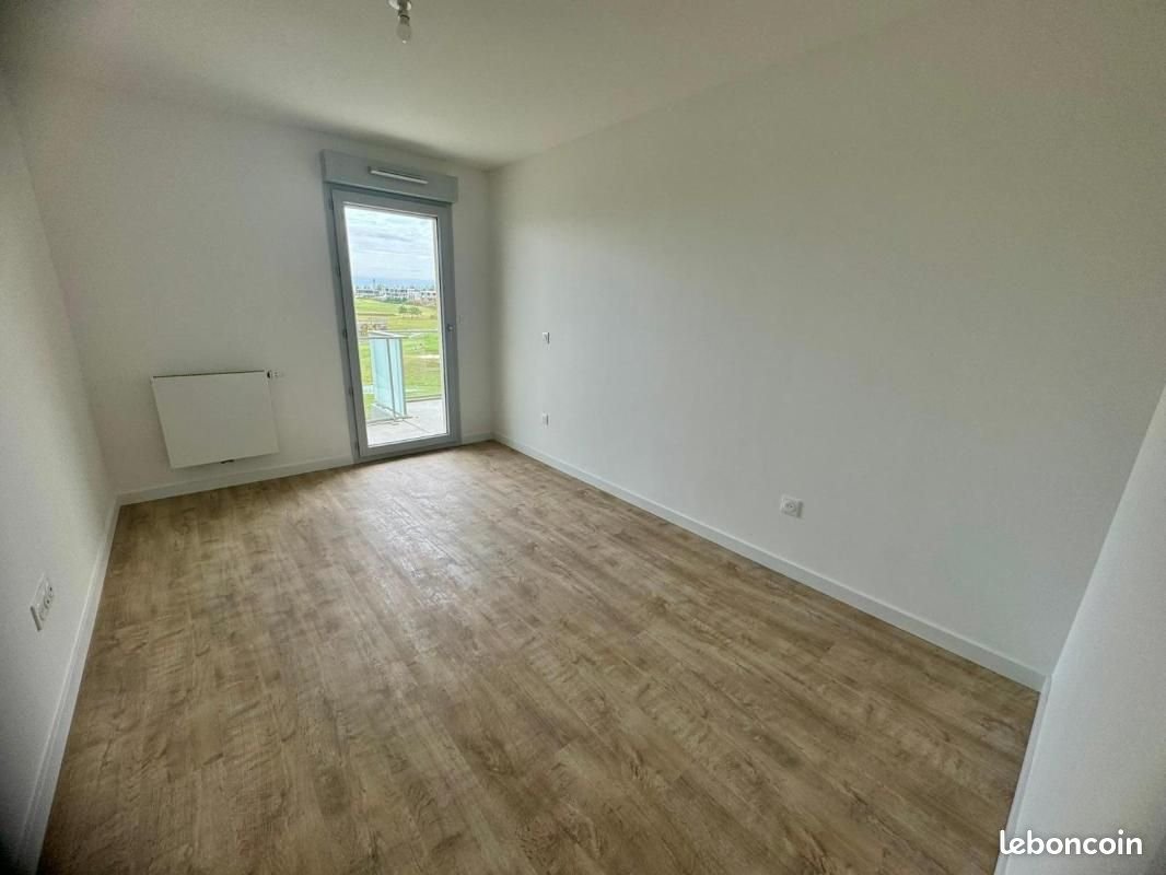 Appartement à louer, 70m², Bezannes