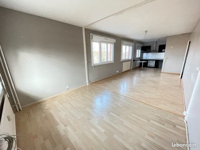 Appartement à louer, 79m², Lille