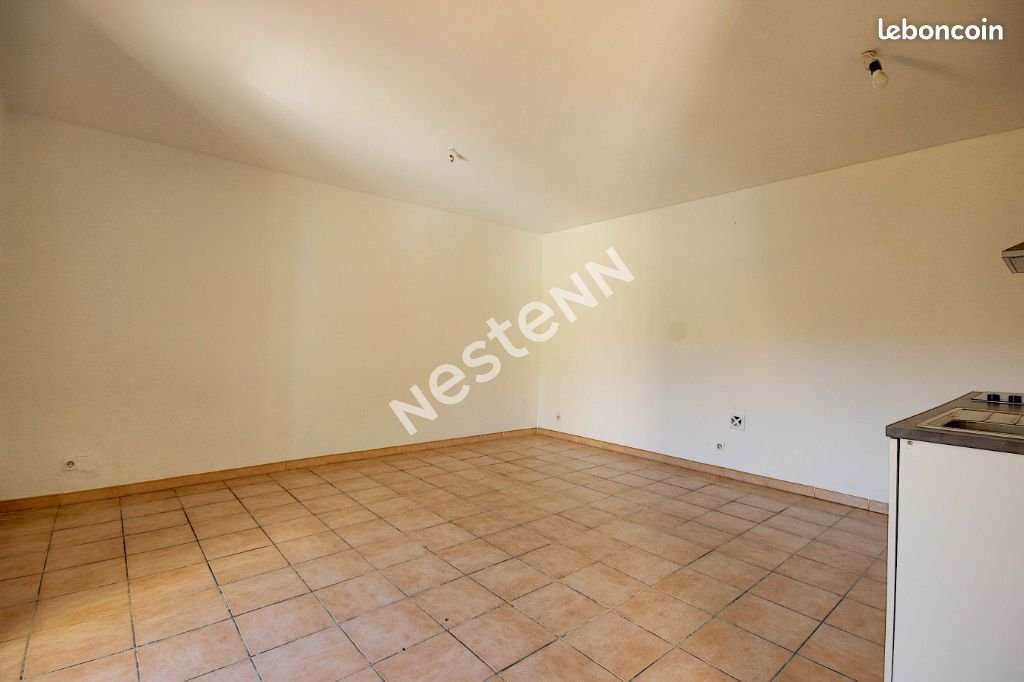 Appartement à louer, 41m², Miramas