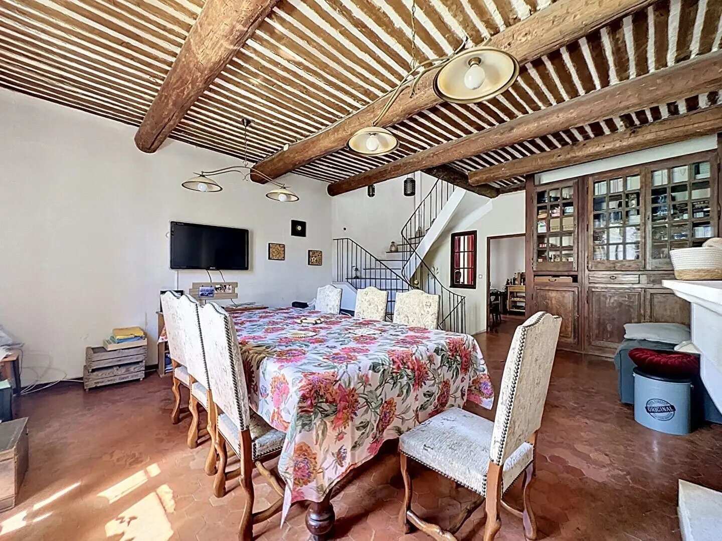 Maison à vendre, 190m², Eyguières