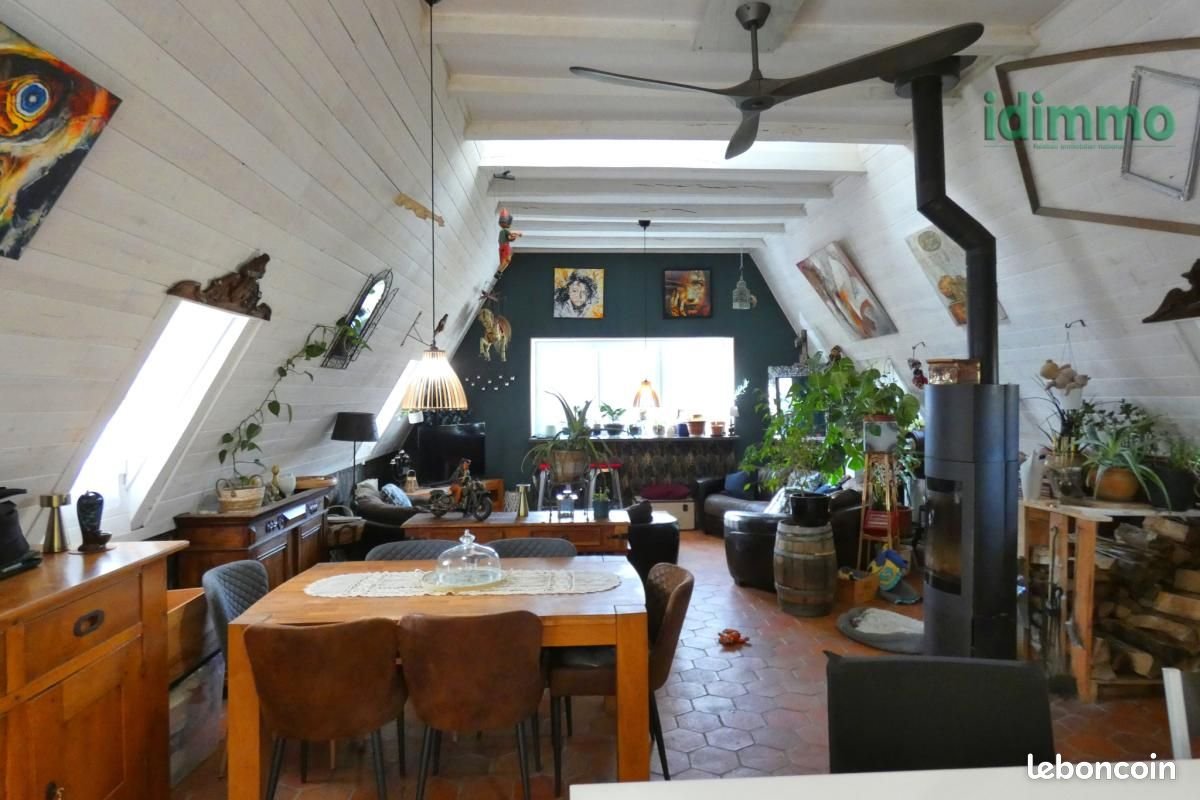 Maison à vendre, 105m², Vic-sur-Cère