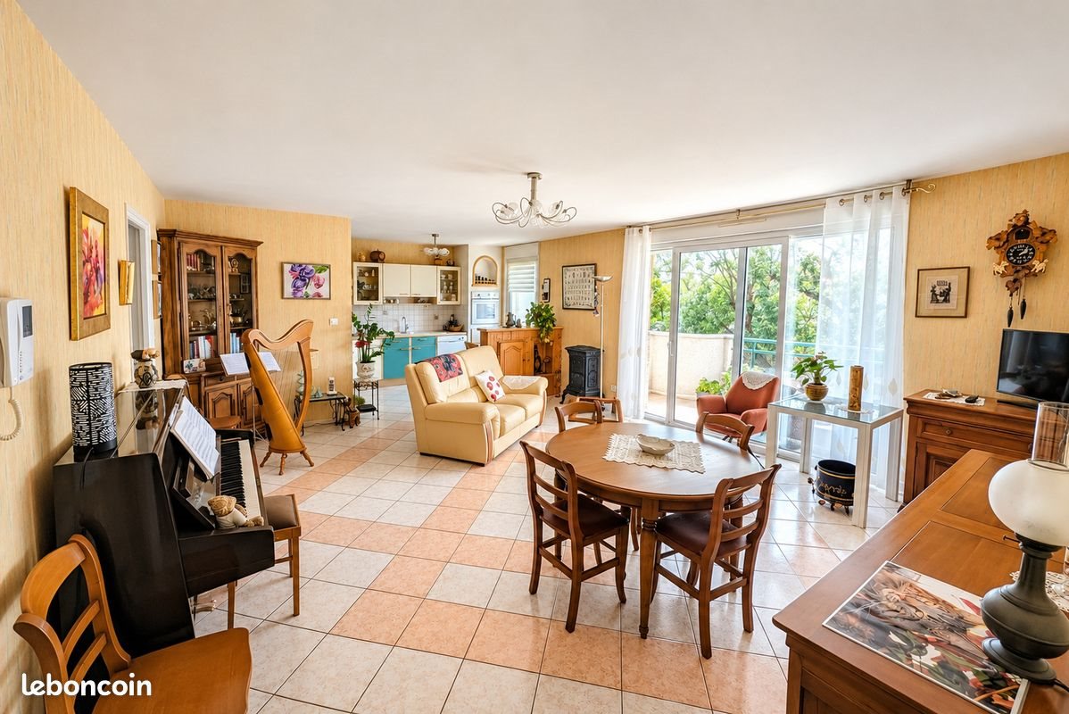 Appartement à vendre, 77m², Pontarlier