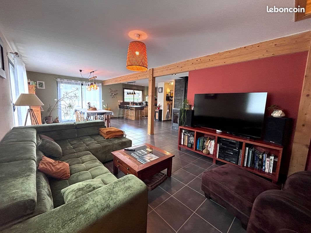 Maison à vendre, 150m², Gilley