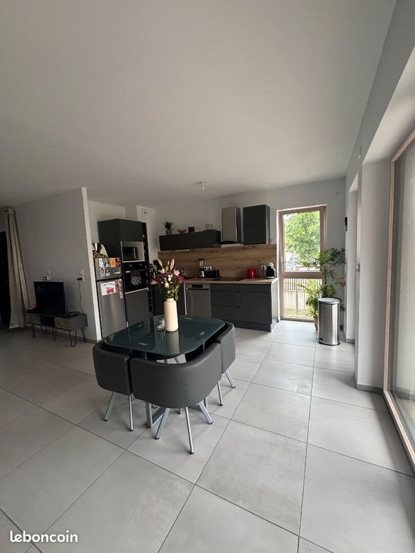 Appartement à louer, 77m², Pontarlier