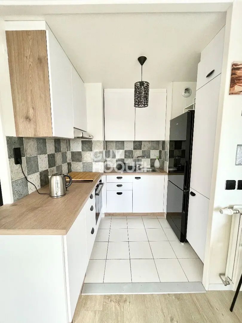 Appartement à louer, 38m², Evry