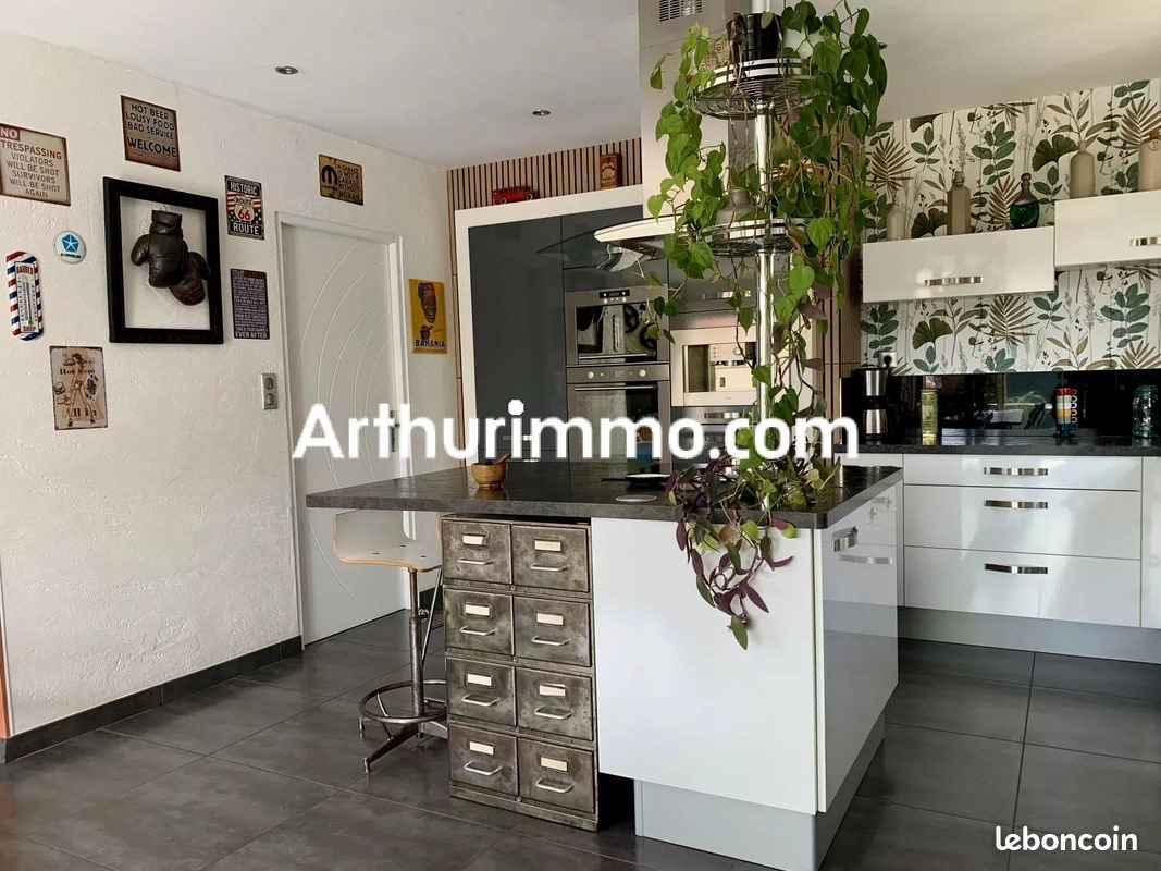 Maison à vendre, 111m², Combrand