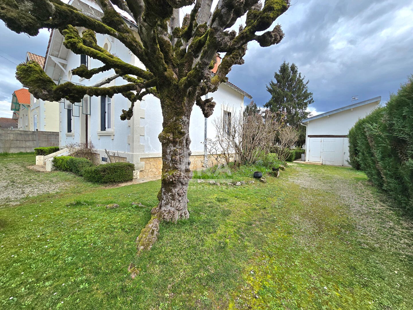 Maison à vendre, 135m², Mussidan