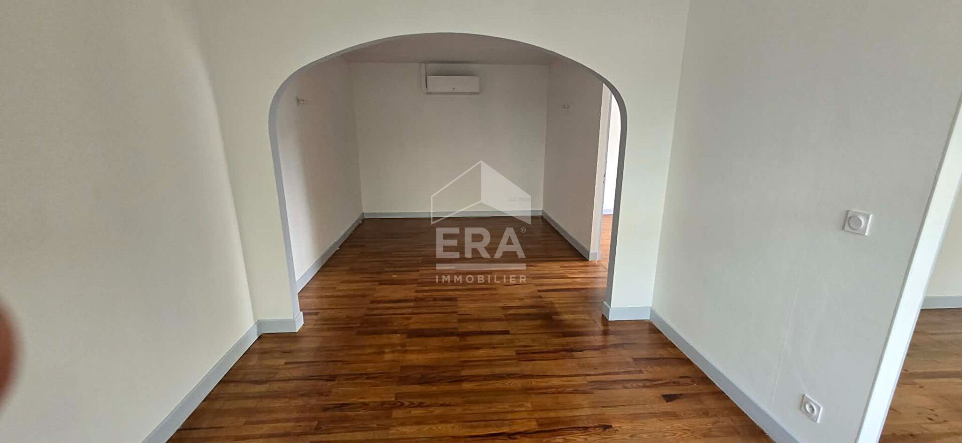 Maison à louer, 81m², Saint-Seurin-sur-l'Isle