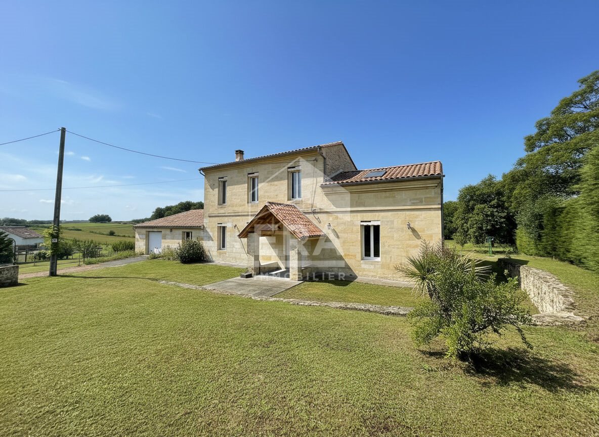 Maison à vendre, 157m², Montpon-Ménestérol