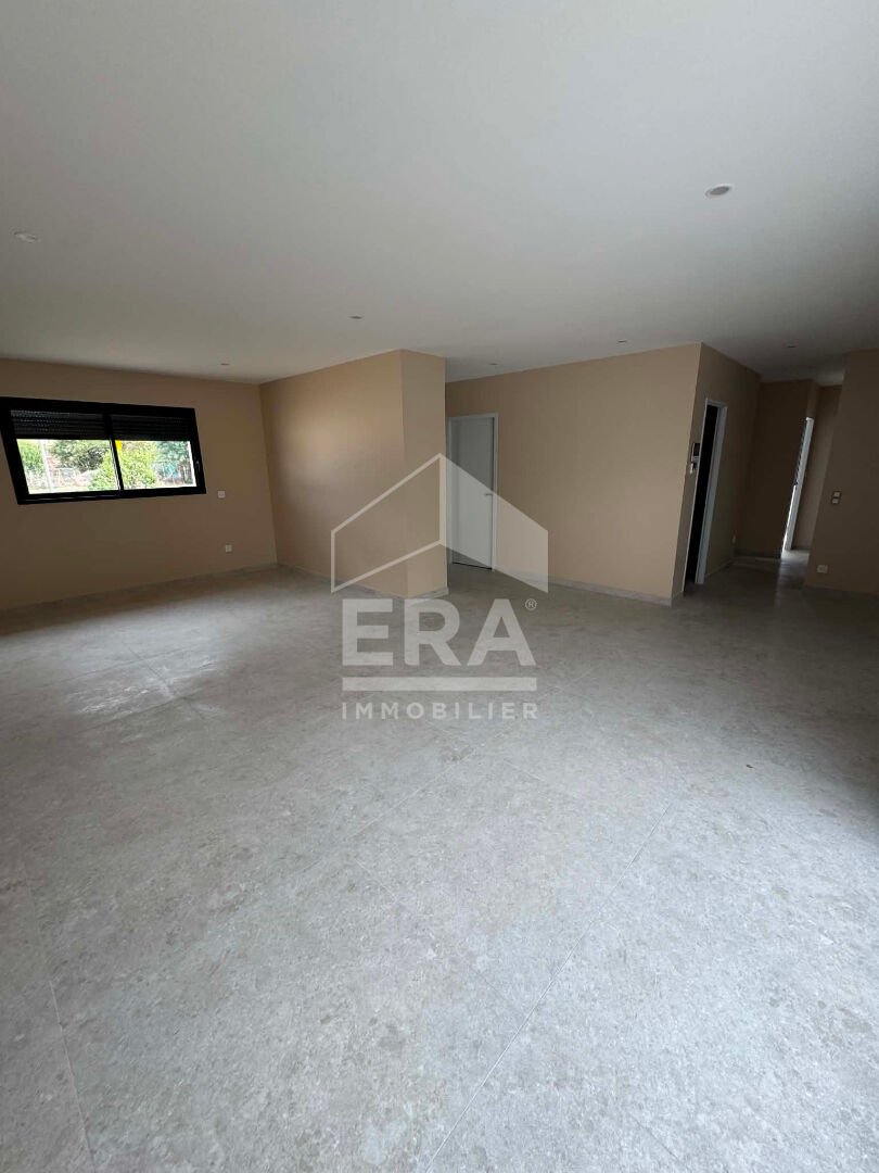 Maison à vendre, 102m², Saint-Seurin-sur-l'Isle